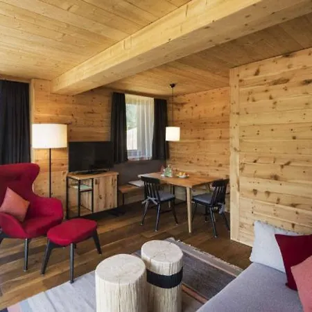 Hotel - 4*